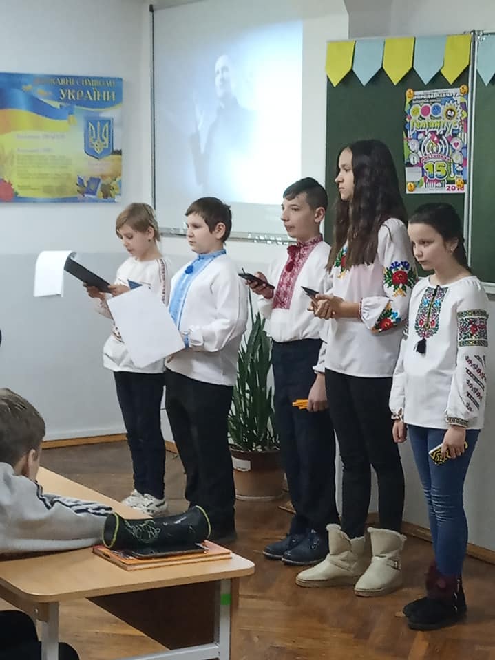 Коли стають до зброї діти